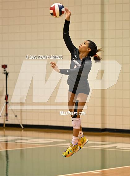 Thumbnail 1 in Kell vs. McIntosh (GHSA 5A Semifinal) photogallery.