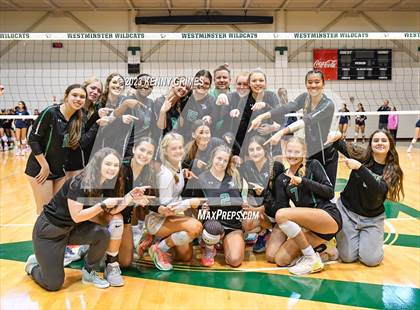 Thumbnail 3 in Kell vs. McIntosh (GHSA 5A Semifinal) photogallery.