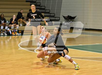 Thumbnail 1 in Kell vs. McIntosh (GHSA 5A Semifinal) photogallery.