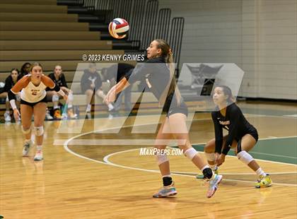 Thumbnail 3 in Kell vs. McIntosh (GHSA 5A Semifinal) photogallery.