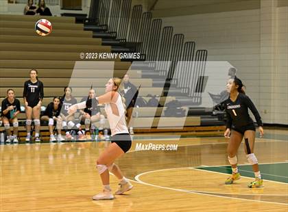Thumbnail 1 in Kell vs. McIntosh (GHSA 5A Semifinal) photogallery.