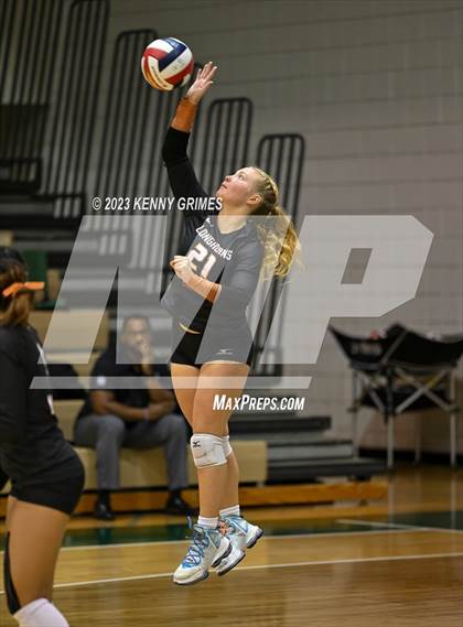 Thumbnail 1 in Kell vs. McIntosh (GHSA 5A Semifinal) photogallery.