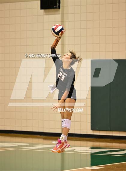 Thumbnail 1 in Kell vs. McIntosh (GHSA 5A Semifinal) photogallery.