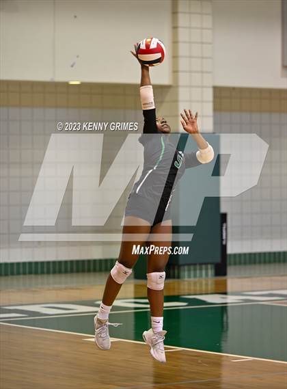 Thumbnail 1 in Kell vs. McIntosh (GHSA 5A Semifinal) photogallery.