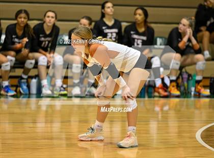 Thumbnail 1 in Kell vs. McIntosh (GHSA 5A Semifinal) photogallery.
