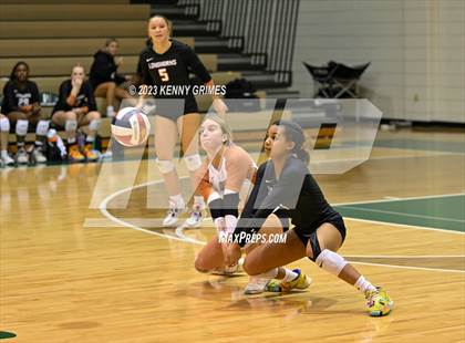 Thumbnail 3 in Kell vs. McIntosh (GHSA 5A Semifinal) photogallery.