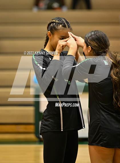 Thumbnail 2 in Kell vs. McIntosh (GHSA 5A Semifinal) photogallery.