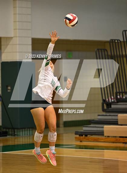 Thumbnail 2 in Kell vs. McIntosh (GHSA 5A Semifinal) photogallery.