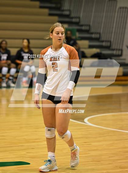 Thumbnail 2 in Kell vs. McIntosh (GHSA 5A Semifinal) photogallery.