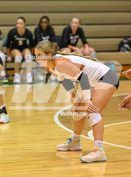 Thumbnail 2 in Kell vs. McIntosh (GHSA 5A Semifinal) photogallery.