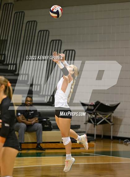 Thumbnail 3 in Kell vs. McIntosh (GHSA 5A Semifinal) photogallery.