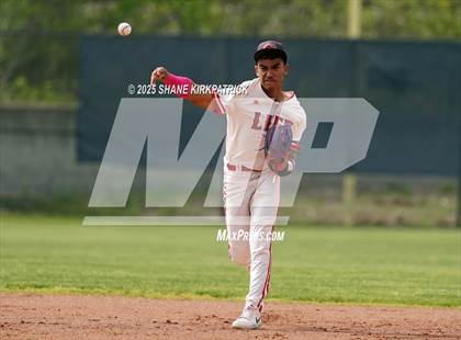 Thumbnail 3 in Hillsboro @ Life Waxahachie photogallery.