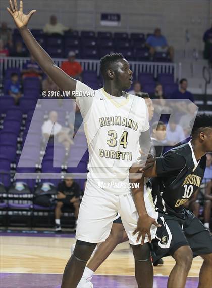 Thumbnail 3 in Hudson Catholic vs. Neumann-Goretti (City of Palms Classic) photogallery.