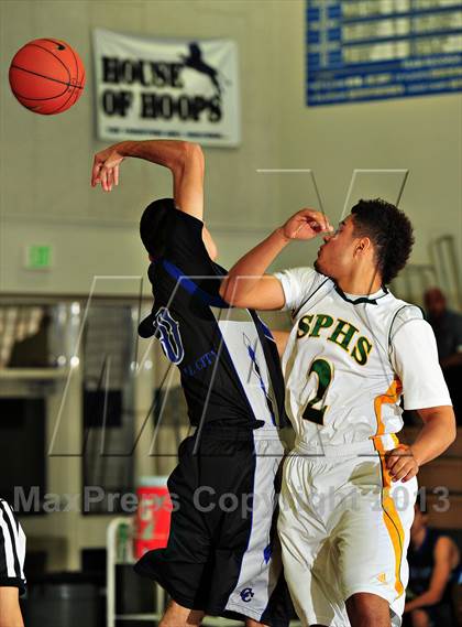 Thumbnail 1 in Sierra Pacific @ Cathedral City (MaxPreps Holiday Classic) photogallery.