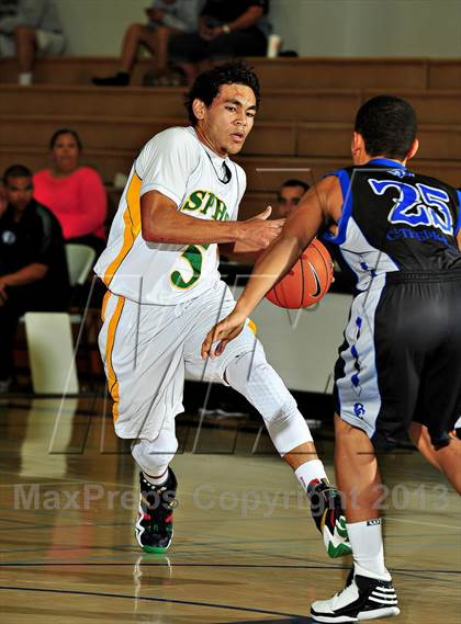 Thumbnail 3 in Sierra Pacific @ Cathedral City (MaxPreps Holiday Classic) photogallery.