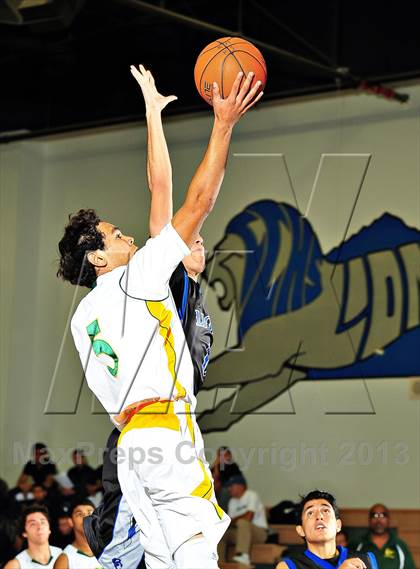 Thumbnail 3 in Sierra Pacific @ Cathedral City (MaxPreps Holiday Classic) photogallery.