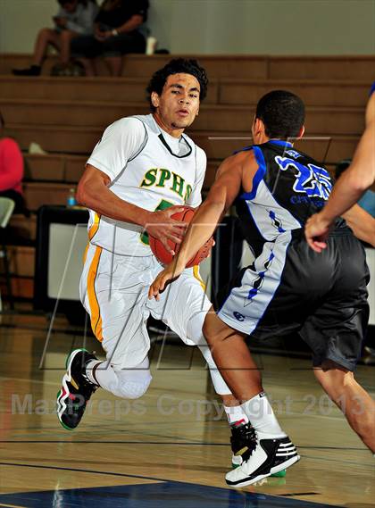 Thumbnail 1 in Sierra Pacific @ Cathedral City (MaxPreps Holiday Classic) photogallery.