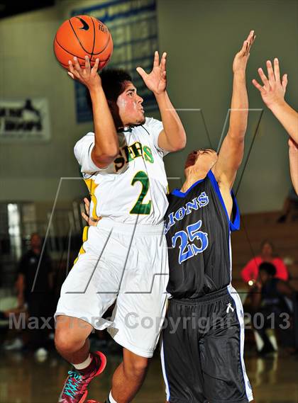 Thumbnail 3 in Sierra Pacific @ Cathedral City (MaxPreps Holiday Classic) photogallery.