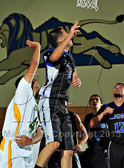 Thumbnail 2 in Sierra Pacific @ Cathedral City (MaxPreps Holiday Classic) photogallery.