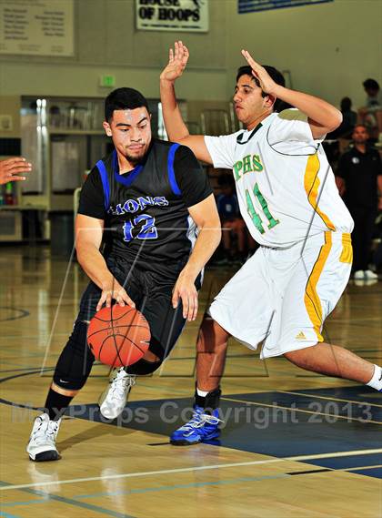 Thumbnail 1 in Sierra Pacific @ Cathedral City (MaxPreps Holiday Classic) photogallery.