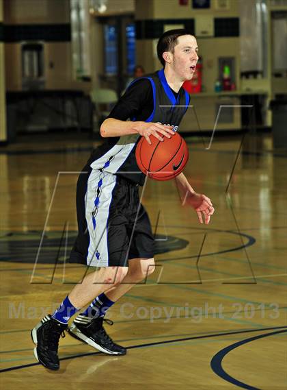 Thumbnail 1 in Sierra Pacific @ Cathedral City (MaxPreps Holiday Classic) photogallery.