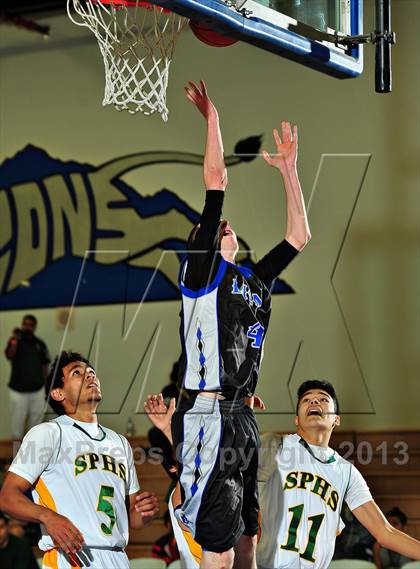 Thumbnail 1 in Sierra Pacific @ Cathedral City (MaxPreps Holiday Classic) photogallery.