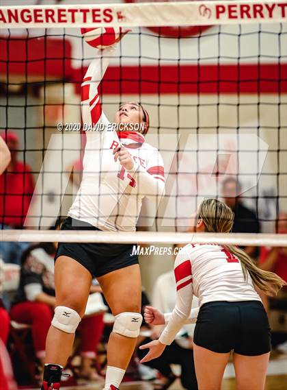 Thumbnail 2 in Borger @ Perryton photogallery.