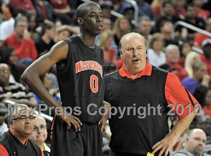 Thumbnail 1 in Westchester vs. Mater Dei (CIF D1 SoCal Final) photogallery.