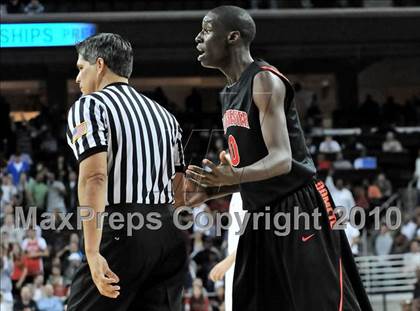 Thumbnail 3 in Westchester vs. Mater Dei (CIF D1 SoCal Final) photogallery.
