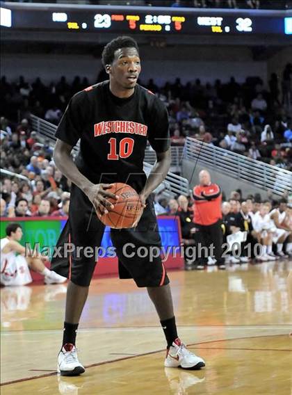 Thumbnail 1 in Westchester vs. Mater Dei (CIF D1 SoCal Final) photogallery.