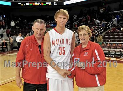 Thumbnail 2 in Westchester vs. Mater Dei (CIF D1 SoCal Final) photogallery.