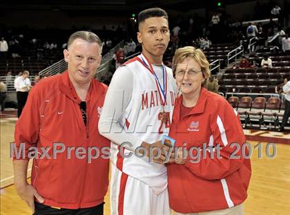 Thumbnail 2 in Westchester vs. Mater Dei (CIF D1 SoCal Final) photogallery.
