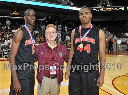 Thumbnail 2 in Westchester vs. Mater Dei (CIF D1 SoCal Final) photogallery.