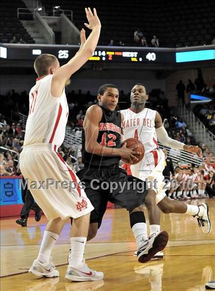 Thumbnail 1 in Westchester vs. Mater Dei (CIF D1 SoCal Final) photogallery.