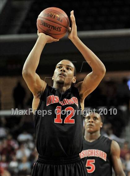 Thumbnail 2 in Westchester vs. Mater Dei (CIF D1 SoCal Final) photogallery.