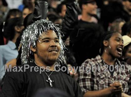Thumbnail 2 in Westchester vs. Mater Dei (CIF D1 SoCal Final) photogallery.