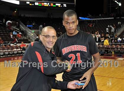 Thumbnail 1 in Westchester vs. Mater Dei (CIF D1 SoCal Final) photogallery.