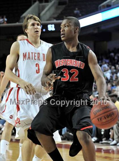 Thumbnail 2 in Westchester vs. Mater Dei (CIF D1 SoCal Final) photogallery.
