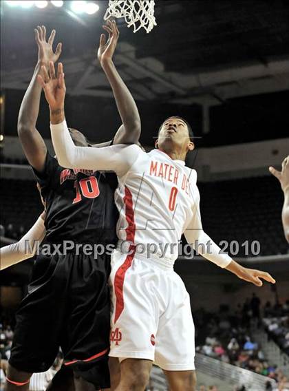 Thumbnail 1 in Westchester vs. Mater Dei (CIF D1 SoCal Final) photogallery.