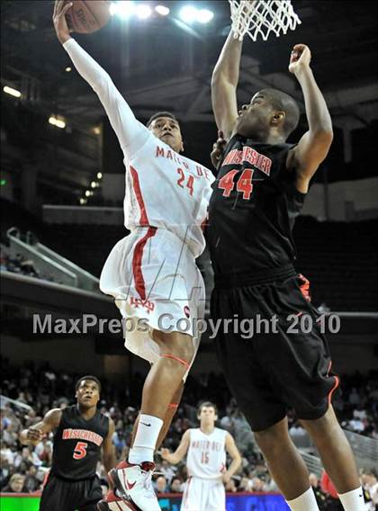 Thumbnail 1 in Westchester vs. Mater Dei (CIF D1 SoCal Final) photogallery.