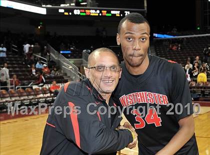 Thumbnail 3 in Westchester vs. Mater Dei (CIF D1 SoCal Final) photogallery.