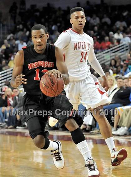 Thumbnail 3 in Westchester vs. Mater Dei (CIF D1 SoCal Final) photogallery.