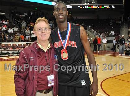 Thumbnail 2 in Westchester vs. Mater Dei (CIF D1 SoCal Final) photogallery.