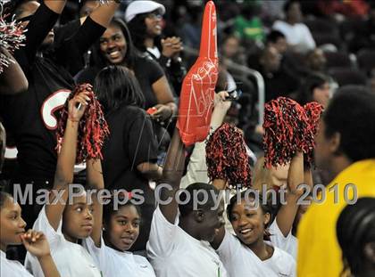 Thumbnail 3 in Westchester vs. Mater Dei (CIF D1 SoCal Final) photogallery.