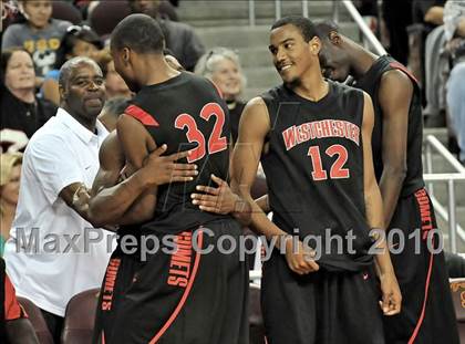 Thumbnail 1 in Westchester vs. Mater Dei (CIF D1 SoCal Final) photogallery.