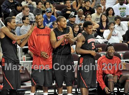 Thumbnail 2 in Westchester vs. Mater Dei (CIF D1 SoCal Final) photogallery.