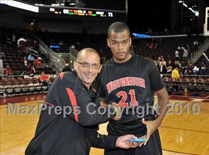 Thumbnail 3 in Westchester vs. Mater Dei (CIF D1 SoCal Final) photogallery.