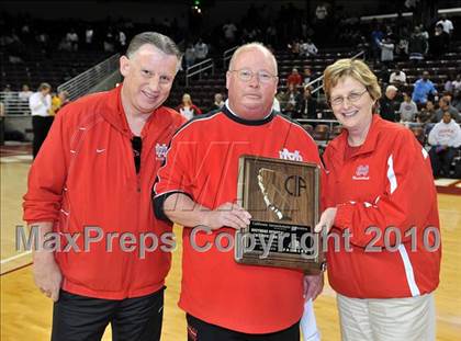 Thumbnail 1 in Westchester vs. Mater Dei (CIF D1 SoCal Final) photogallery.