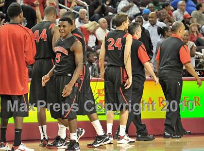 Thumbnail 1 in Westchester vs. Mater Dei (CIF D1 SoCal Final) photogallery.
