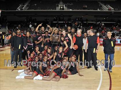 Thumbnail 2 in Westchester vs. Mater Dei (CIF D1 SoCal Final) photogallery.